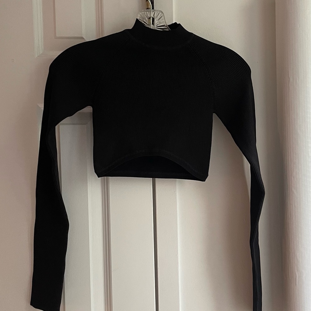 Black Crop Top Long Sleeve Sir. The Label